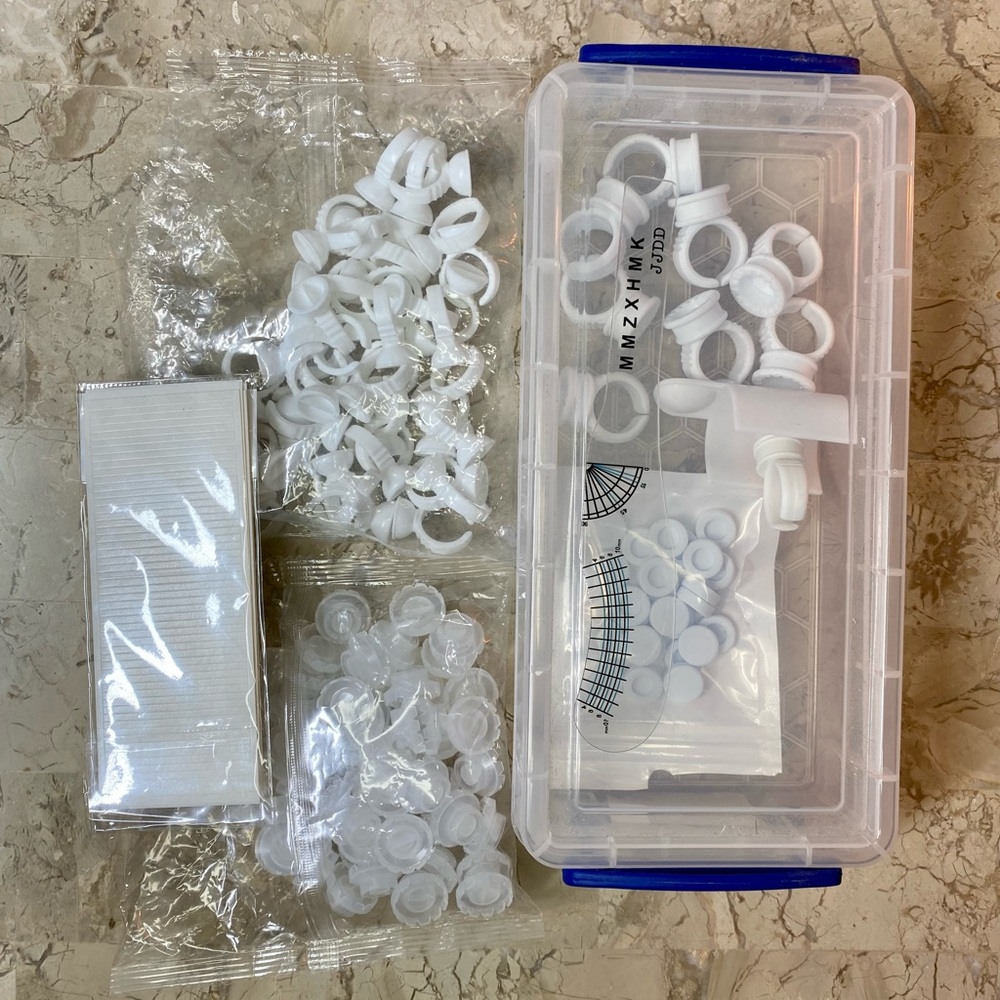 Lash Extensions Accessories Pack
